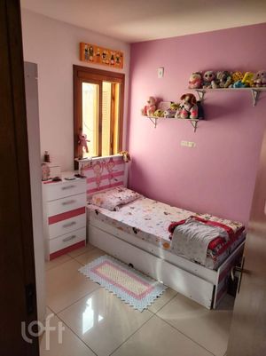 Image 6 - 884246