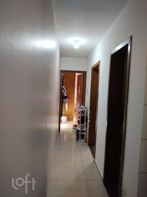 Image 8 - 884246