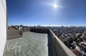 Image 24 - 884251