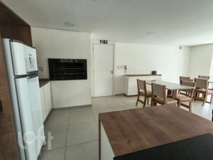Image 13 - 884269