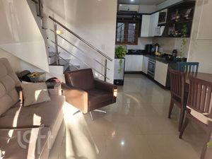 Image 4 - 884272