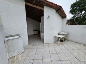 Image 21 - 884281