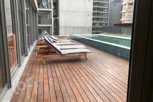 Image 9 - 884292