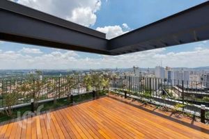 Image 11 - 884292