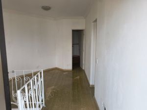 Image 9 - 884293