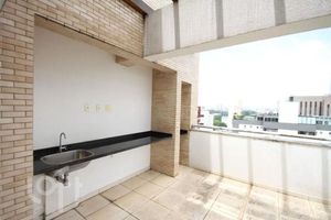 Image 22 - 884298