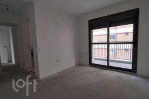 Image 7 - 884306