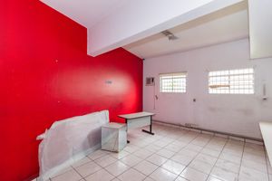 Image 4 - 884313
