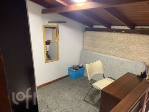 Image 27 - 884316