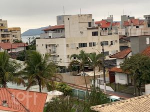 Image 30 - 884316