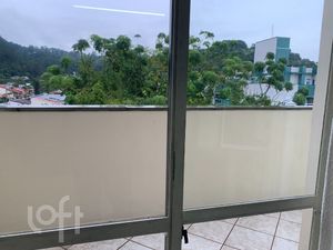 Image 17 - 884316