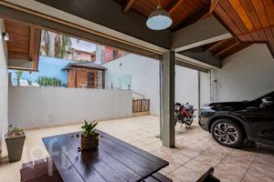 Image 32 - 884346