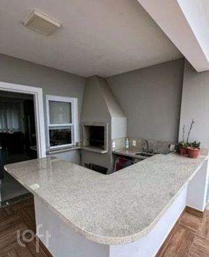 Image 14 - 884352