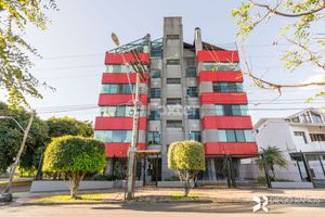 Image 1 - 884374