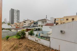 Image 28 - 884374