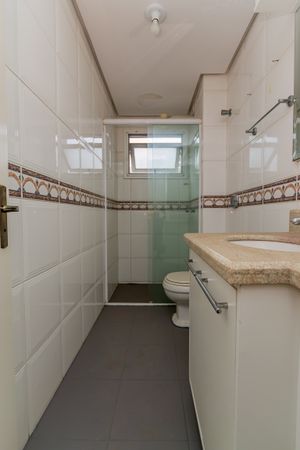 Image 30 - 884374