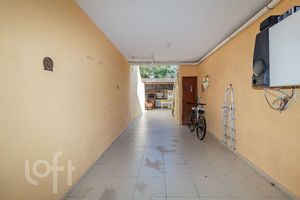 Image 33 - 884378