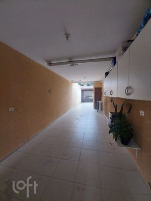 Image 15 - 884378