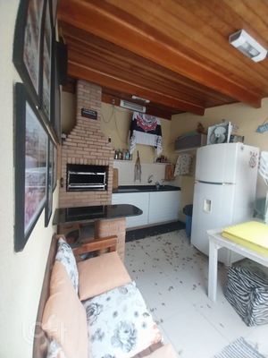 Image 13 - 884378