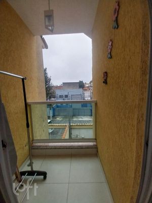 Image 9 - 884378