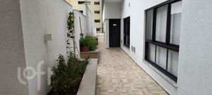 Image 14 - 884380