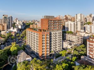 Image 0 - 884382