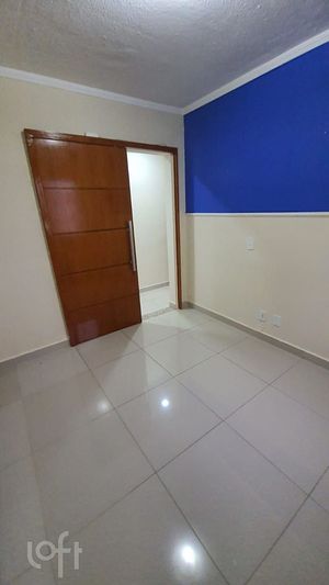 Image 9 - 884386