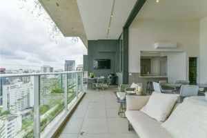 Image 6 - 884389