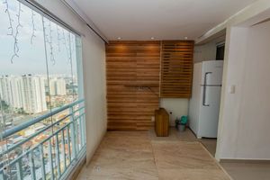 Image 14 - 884395