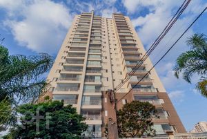 Image 92 - 884395