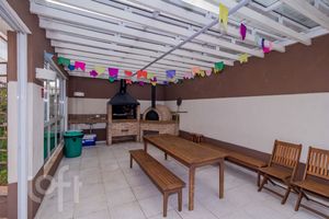 Image 55 - 884395