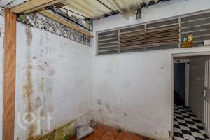 Image 10 - 884396