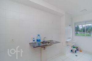 Image 18 - 884433