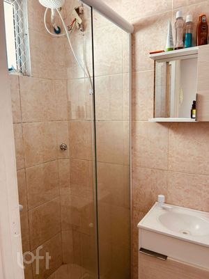 Image 7 - 884444