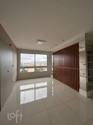 Image 0 - 884450