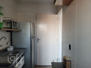 Image 3 - 884460
