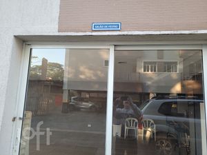 Image 14 - 884460