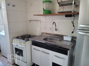 Image 2 - 884460