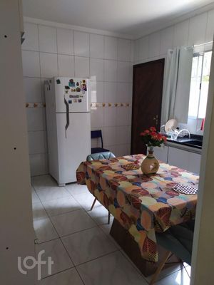 Image 2 - 884467
