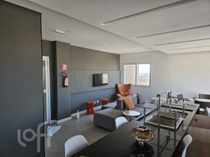 Image 8 - 884470