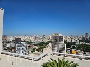 Image 25 - 884470