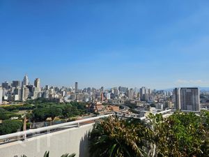 Image 17 - 884470
