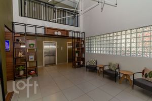 Image 26 - 884470