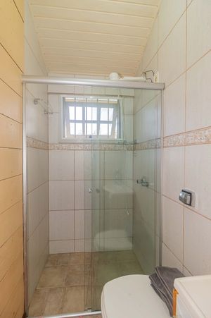 Image 7 - 884475