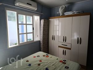 Image 19 - 884476