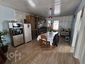 Image 11 - 884476