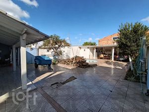 Image 10 - 884476