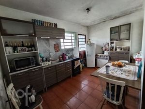 Image 13 - 884479