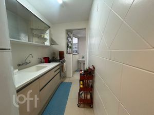 Image 15 - 884498