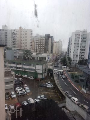 Image 11 - 884506